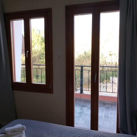 Domus Nicola Apartment Chania  ภายนอก รูปภาพ