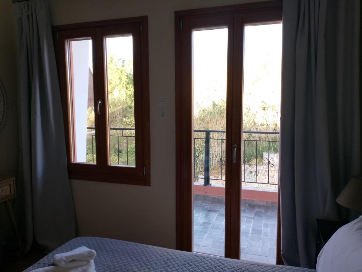 Domus Nicola Apartment Chania  ภายนอก รูปภาพ