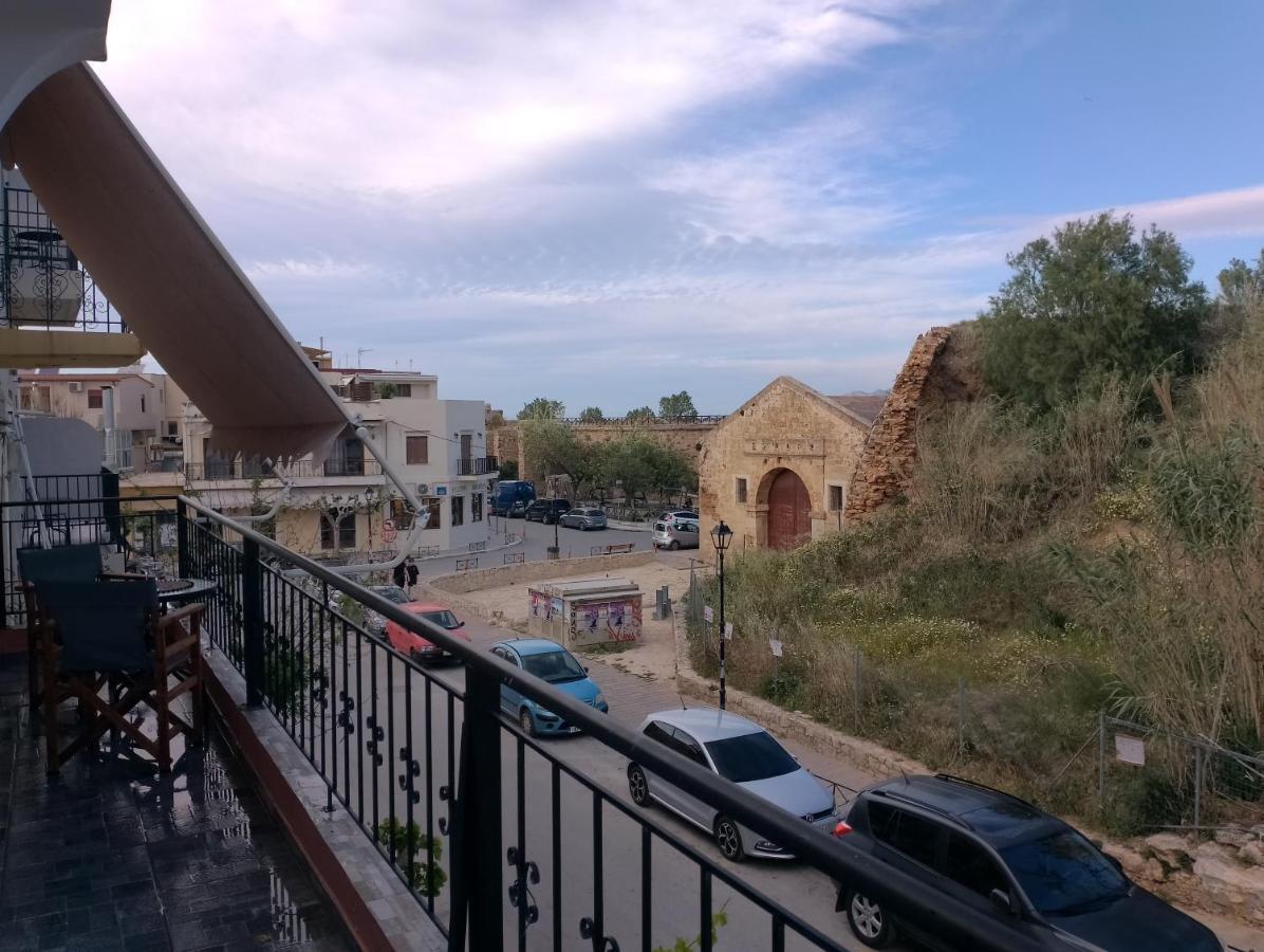 Domus Nicola Apartment Chania  ภายนอก รูปภาพ